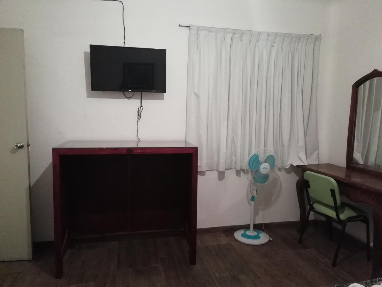 Nueva York Hotell Guadalajara Exteriör bild